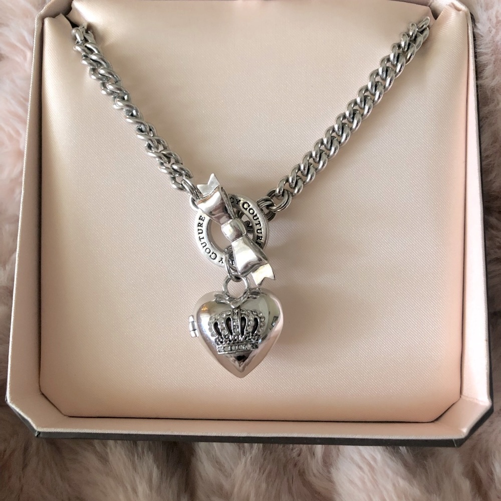 Juicy Couture Locket🎀